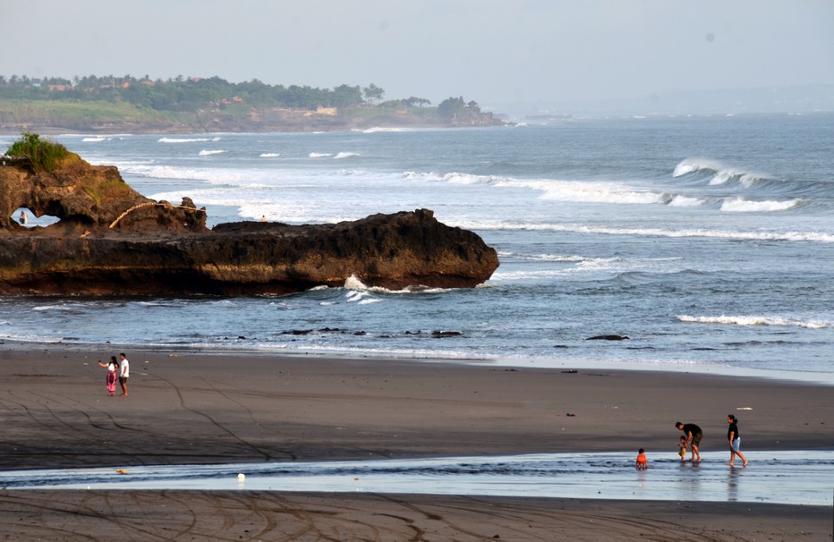 Bali Tanah Lot  eaux claires et ses plages merveilleuses. @ David Raynal