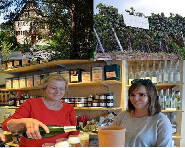 Accueil chaleureux et convivial avec la responsable du Pot Pourri, une épicerie fine située en pelincoeur de Badenweiler. Crédit photo David Raynal.