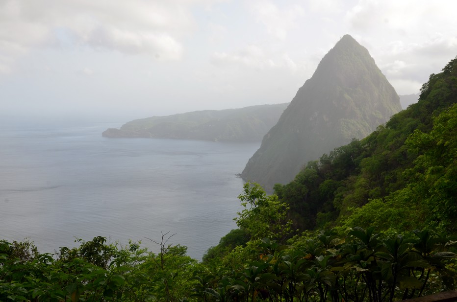 le Petit Piton et le Gros Piton sont inscrits au patrimoine mondial de l'humanité par l'Unesco depuis 2004.. @ David Raynal