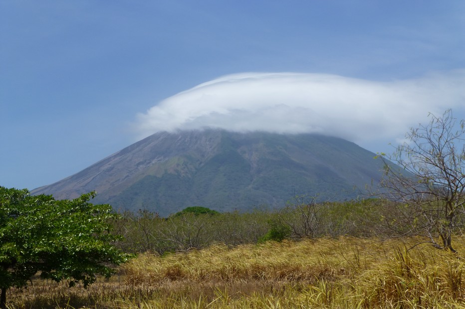 Volcan Concepcion sur l'île d'Ometepe. @ C.Gary