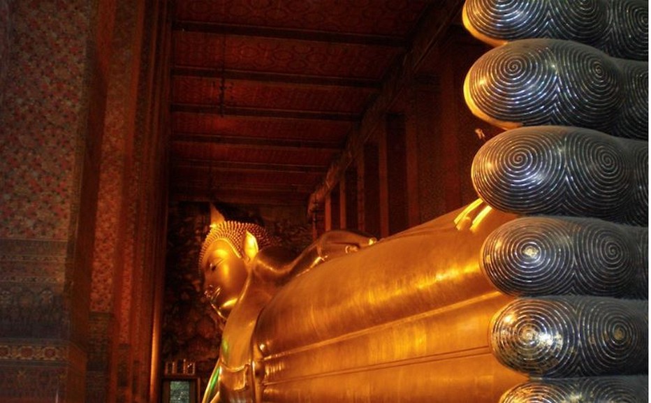 Bouddha couché, statue représentant Bouddha sur son lit de mort, longue de 43 mètres et haute de 15. @ Lindigomag/Pixabay.com