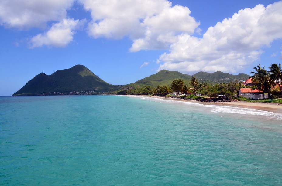 La commune et la plage du Diamant sur l'île de la Martinique - @ David Raynal