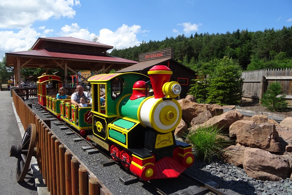 Direction Fraispertuis… le parc d’attractions familial vosgien. © Fraispertuis Direction Fraispertuis… le parc d’attractions familial vosgien. © Fraispertuis