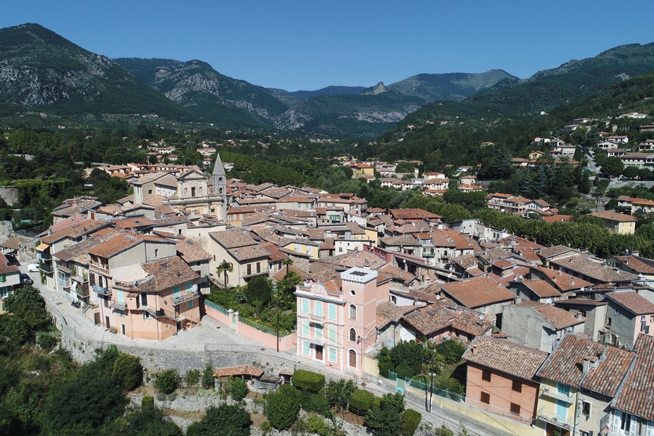 SOSPEL - le village @Drone de Regard