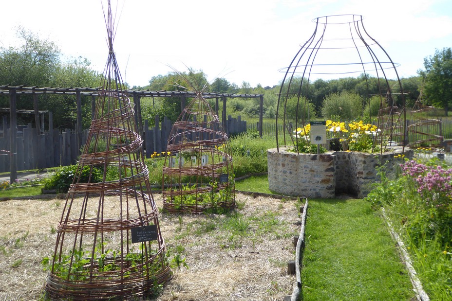 Jardin potager à l'Arche de la Nature @ C.Gary