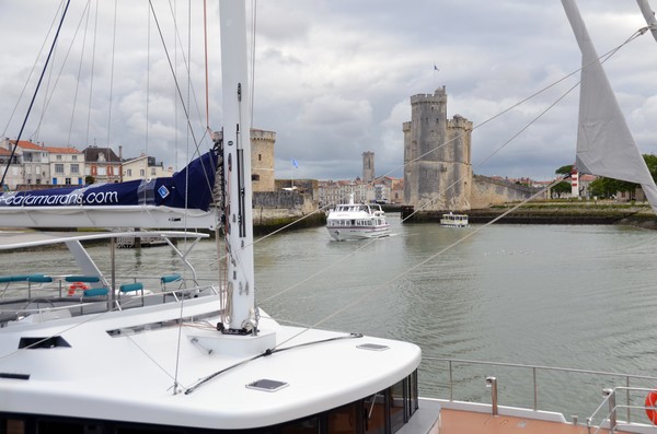 Les activités grand public s’étendent sur toute la côte de de la Charente Maritime, avec une flotte composée de 16 navires, répartis sur différentes compagnies, selon les ports de départs et les destinations @ David Raynal