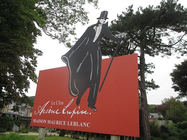 Le Clos Lupin à Etretat -  Maison de Maurice Leblanc. @ wikipedia-Commons