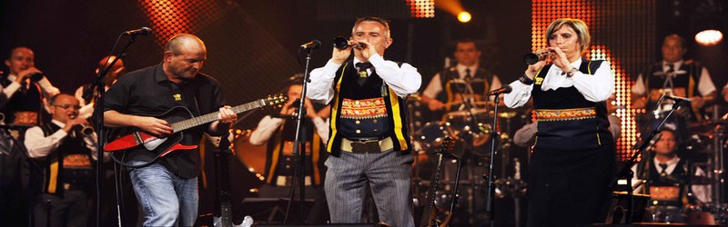 Le bagad Kemper dans ses oeuvres (Crédit photo Jack Fossard). Le bagad Kemper dans ses oeuvres (Crédit photo Jack Fossard).