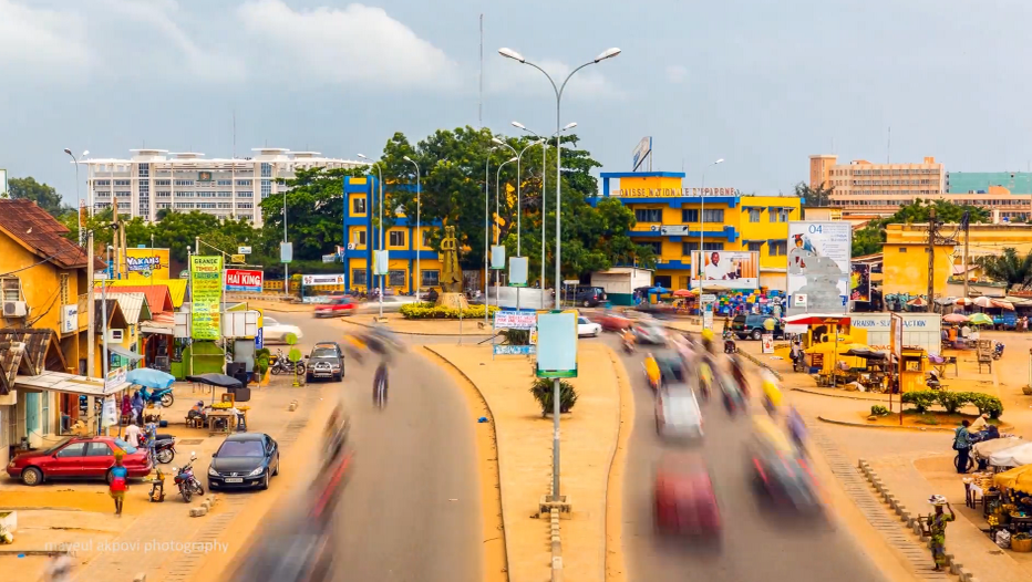 Un jour ordinaire à Cotonou, capitale du Bénin (Crédit Photo Mayeul Akpovi)