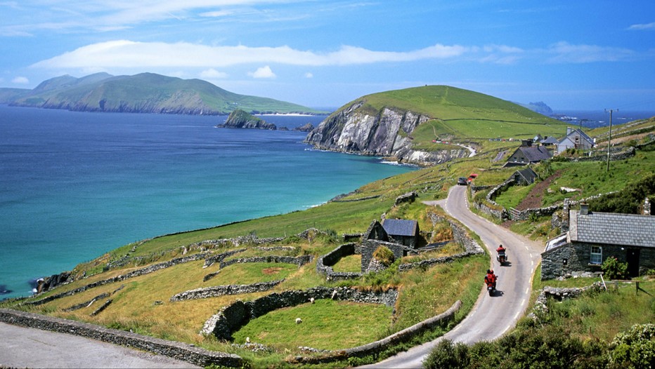 Le Wild Atlantic Way,De Cork au sud au Donegal au nord, 2500 km de routes sauvages, sur la côte ouest de l'Irlande (Crédit photo DR)