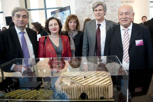 Présentation de la maquette du Pavillon France qui est en train d'être construit pour l'Expo Milano 2015, en présence de Stephane LeFoll, ministre de l'Agriculture, Alain Berger ,commissaire de l'Expo et  des architectes du projet. (Crédit photo DR)