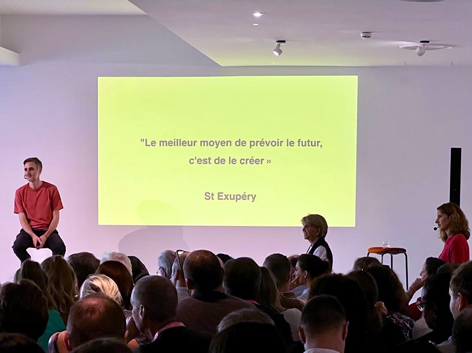 Julien Devaureix, fondateur de Sismique, conférencier et auteur de « Le monde change et on n’y comprend rien ? » @ David Raynal Julien Devaureix, fondateur de Sismique, conférencier et auteur de « Le monde change et on n’y comprend rien ? » @ David Raynal