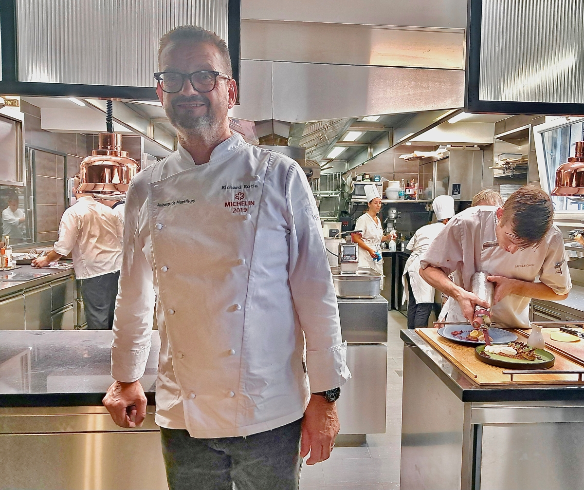 Le chef Richard Rocle et sa brigade ©Catherine Gary