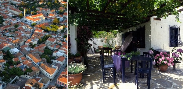 Vue sur la jolie ville d'Alaçati et photo d'une rafraîchissante cour typique des maisons du pays. ©  explorealacati. All Rights Reserved