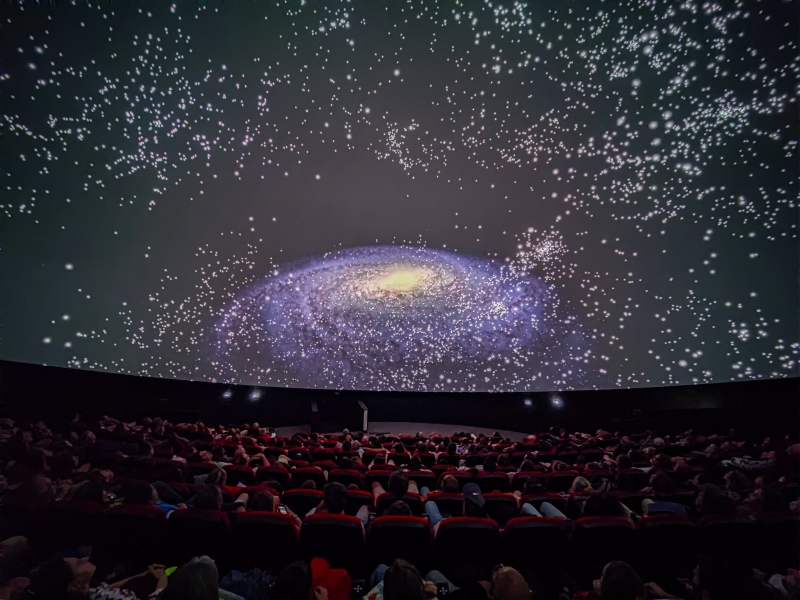 Dôme du Planétarium - Ce soir dans le ciel ©Vulcania .jpg