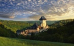Karlstein un château et un golf à couper le souffle  Karlstein un château et un golf à couper le souffle