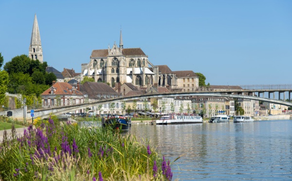  Auxerre, Chablis, Tonnerre -  l’authenticité bourguignonne !