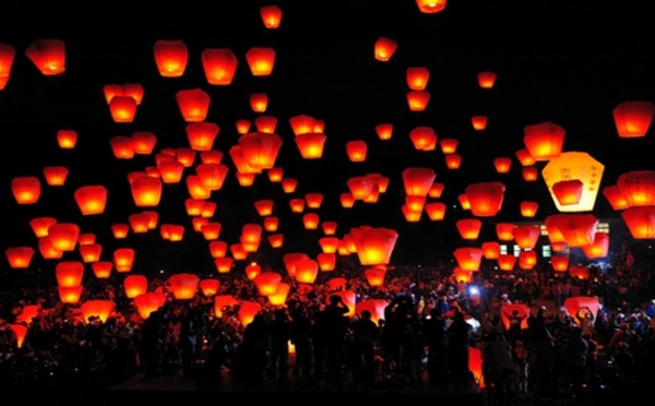 La fête des Lanternes fait resplendir les nuits de Taïwan !